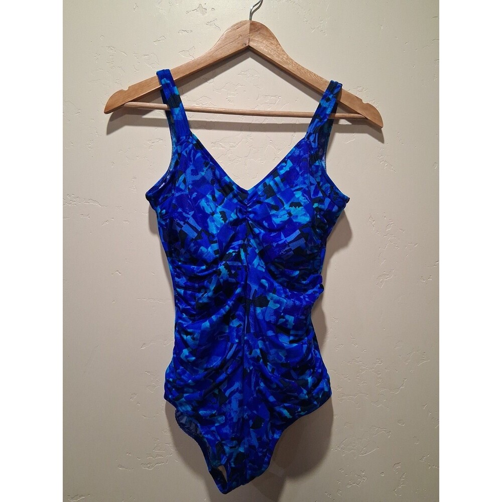 VTG Gabar Size 14 One piece Geometric Swim Suit Wireless Lined Cup Ruched Cruise